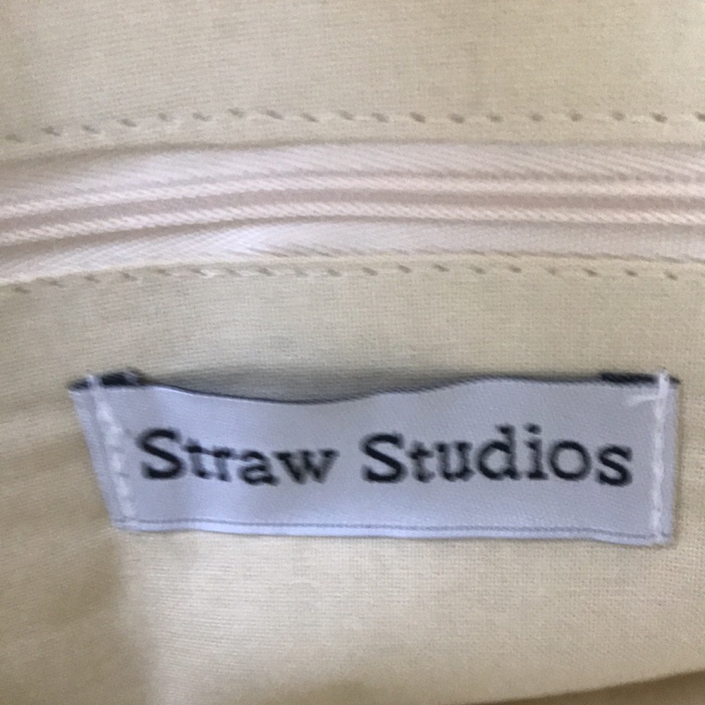 Straw Studio clutch. - Picture 3 of 10